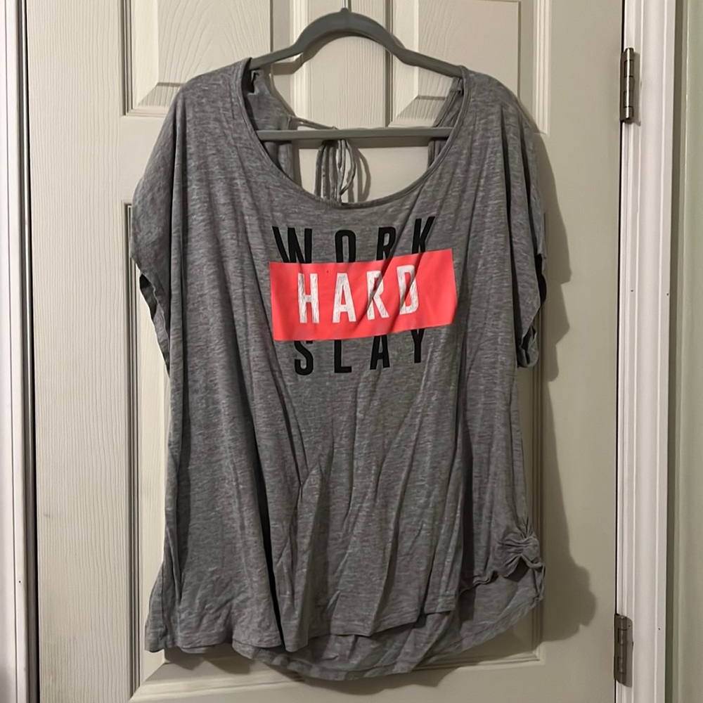 Torrid size 3 active t-shirt